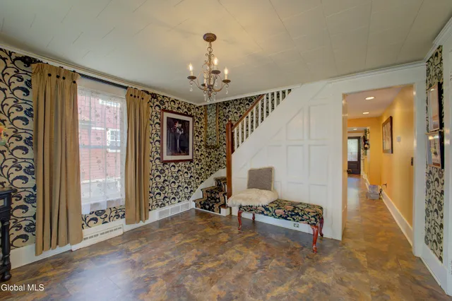 $299,900 | 10 North Boulevard, Gloversville, NY 12078