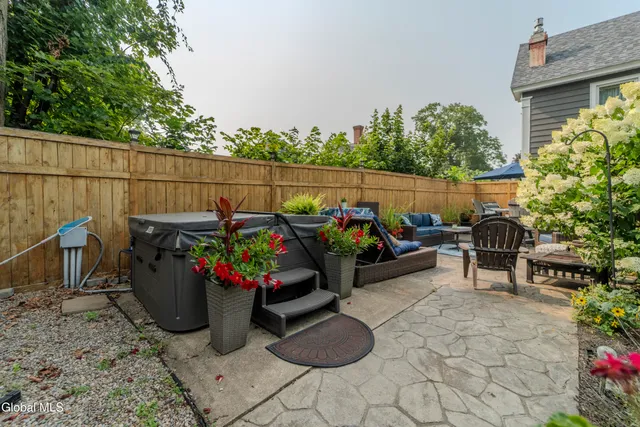 $299,900 | 10 North Boulevard, Gloversville, NY 12078