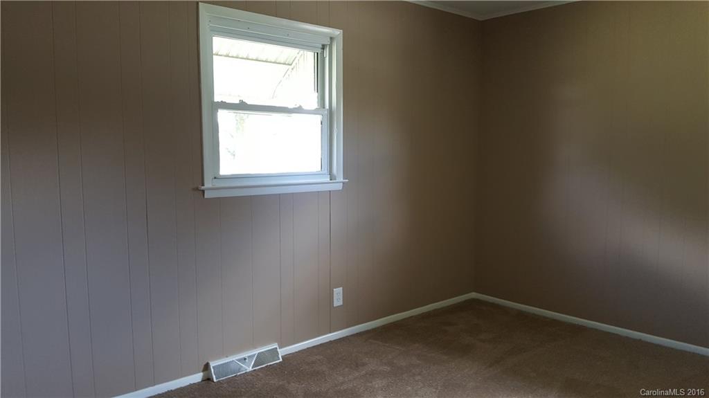 2138 Reeves Road Lancaster, SC 29720 - Photo 6 of 12 Gallery Image 6