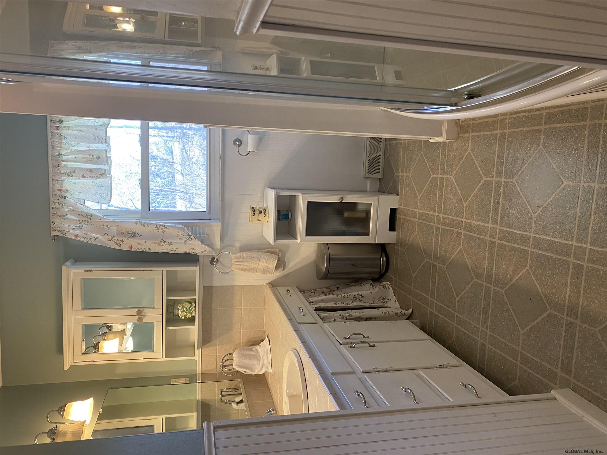 29 Upper Parker Road Bethlehem, NY 12158 - Photo 13 of 30 Photo 22