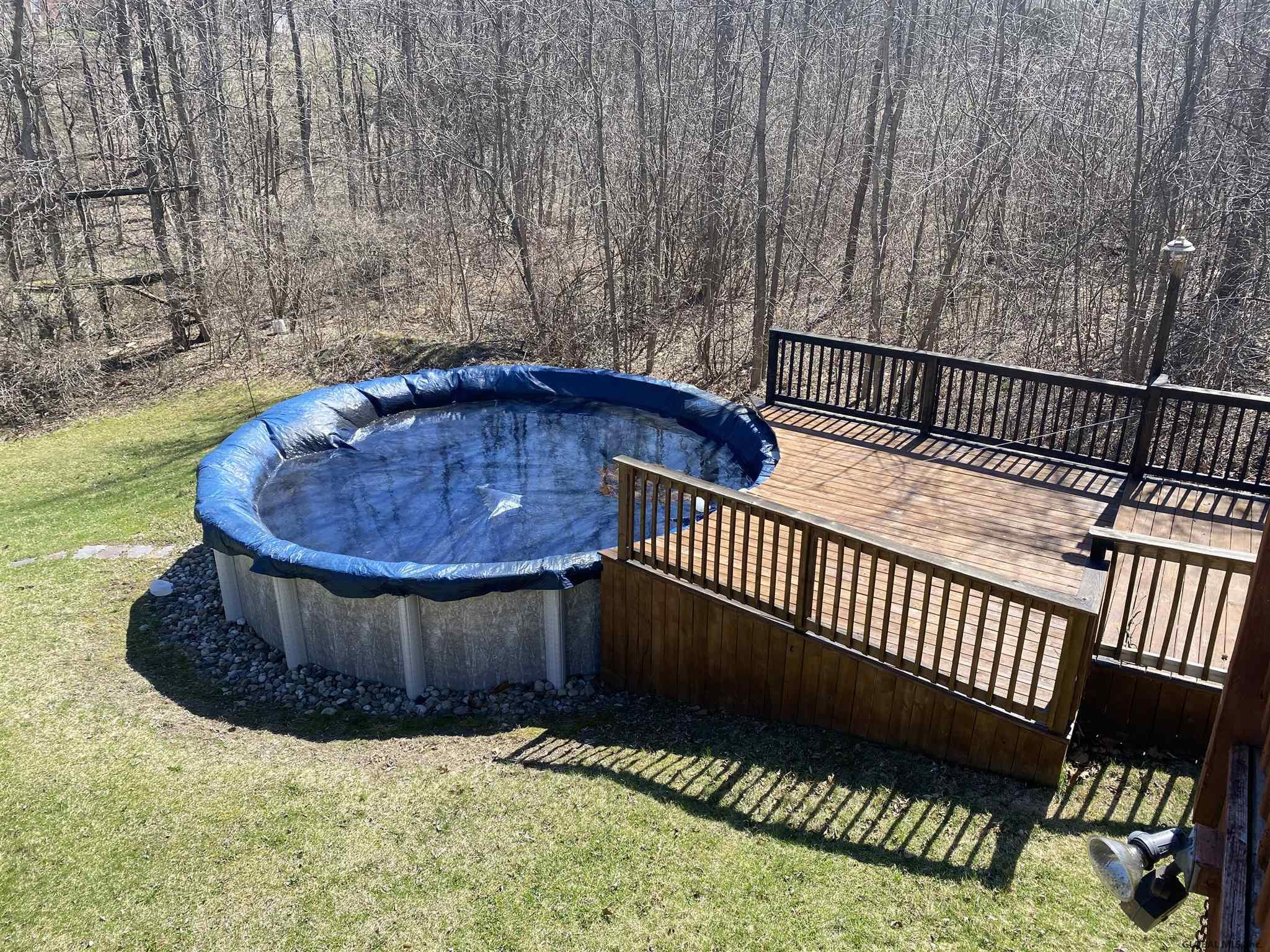 29 Upper Parker Road Bethlehem, NY 12158 - Photo 23 of 30 Photo 34