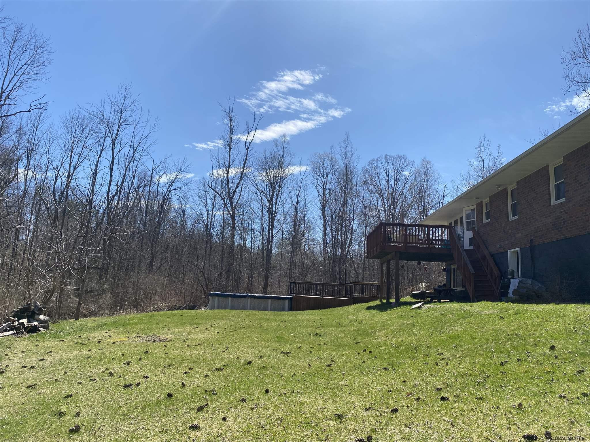 29 Upper Parker Road Bethlehem, NY 12158 - Photo 27 of 30 Photo 38