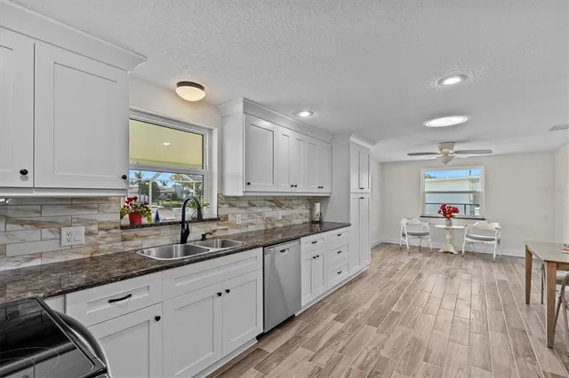 $599,000 | 3328 Gulfview Drive, Hernando Beach, FL 34607