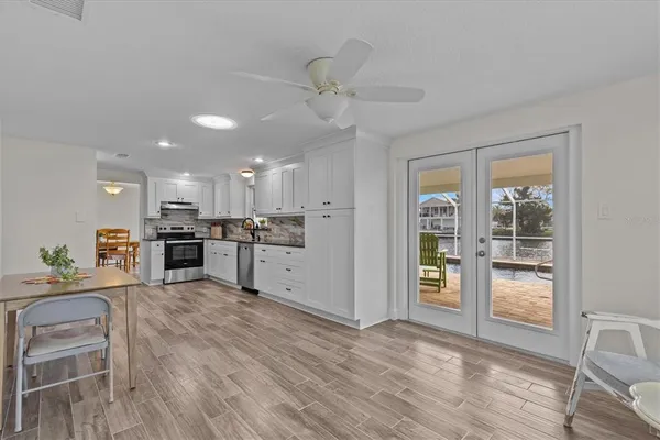 $574,900 | 3328 Gulfview Drive, Hernando Beach, FL 34607
