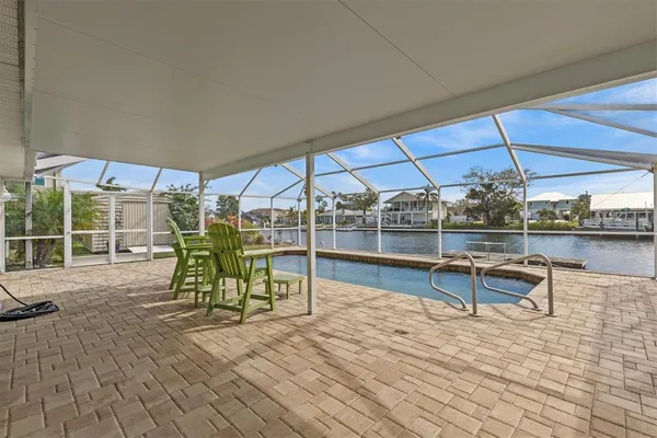 $574,900 | 3328 Gulfview Drive, Hernando Beach, FL 34607
