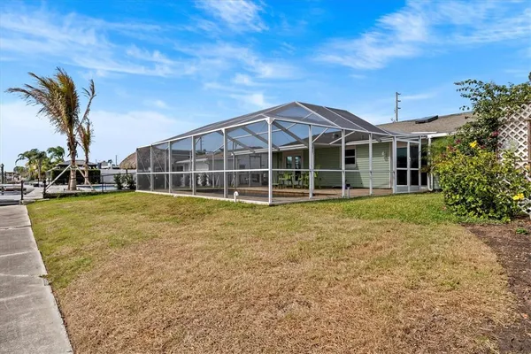 $574,900 | 3328 Gulfview Drive, Hernando Beach, FL 34607