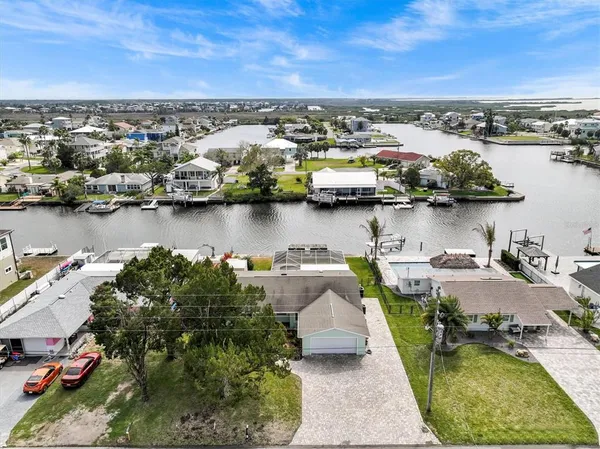 $574,900 | 3328 Gulfview Drive, Hernando Beach, FL 34607