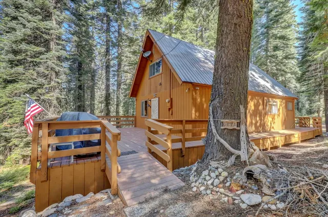 $373,000 | 351 Silver Tip Springs Road, Strawberry Valley, CA 95981