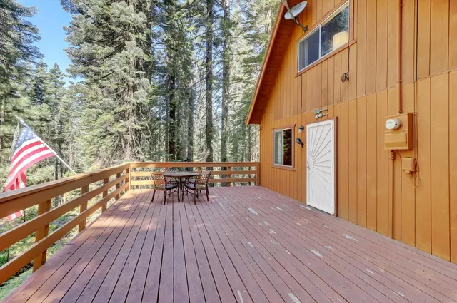 $373,000 | 351 Silver Tip Springs Road, Strawberry Valley, CA 95981