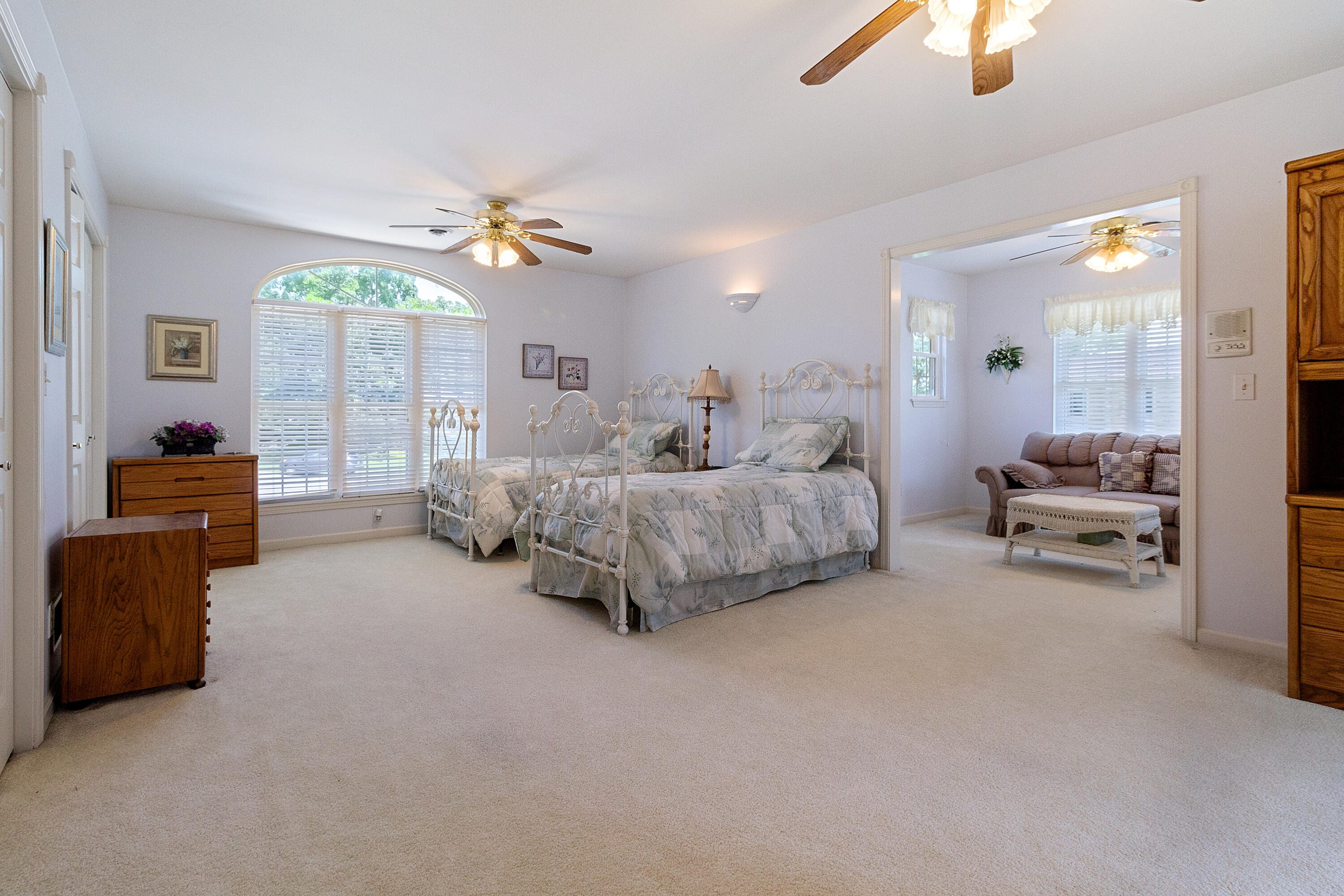 1739 Beachview Court Crown Point, IN 46307 - Photo 35 of 82 3000x2000