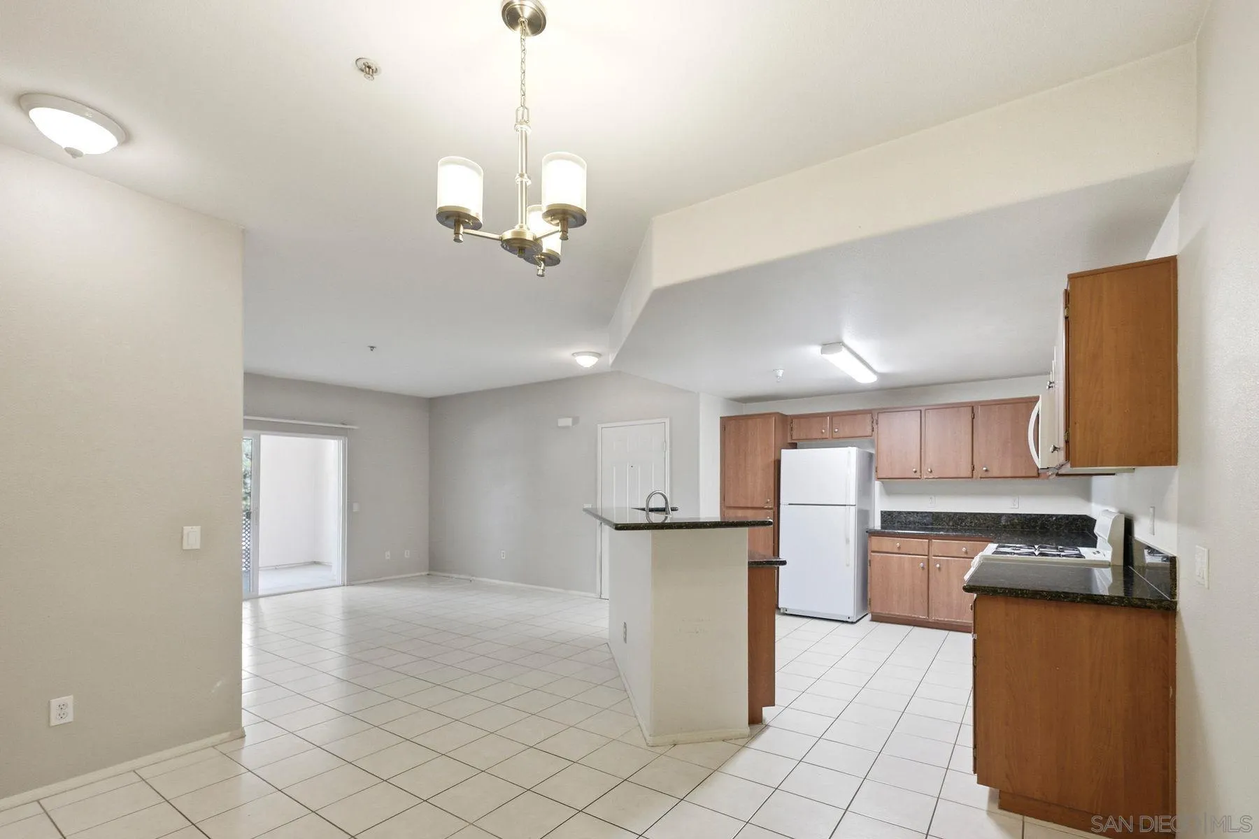 31369 David Temecula, CA 92592 - Photo 11 of 32