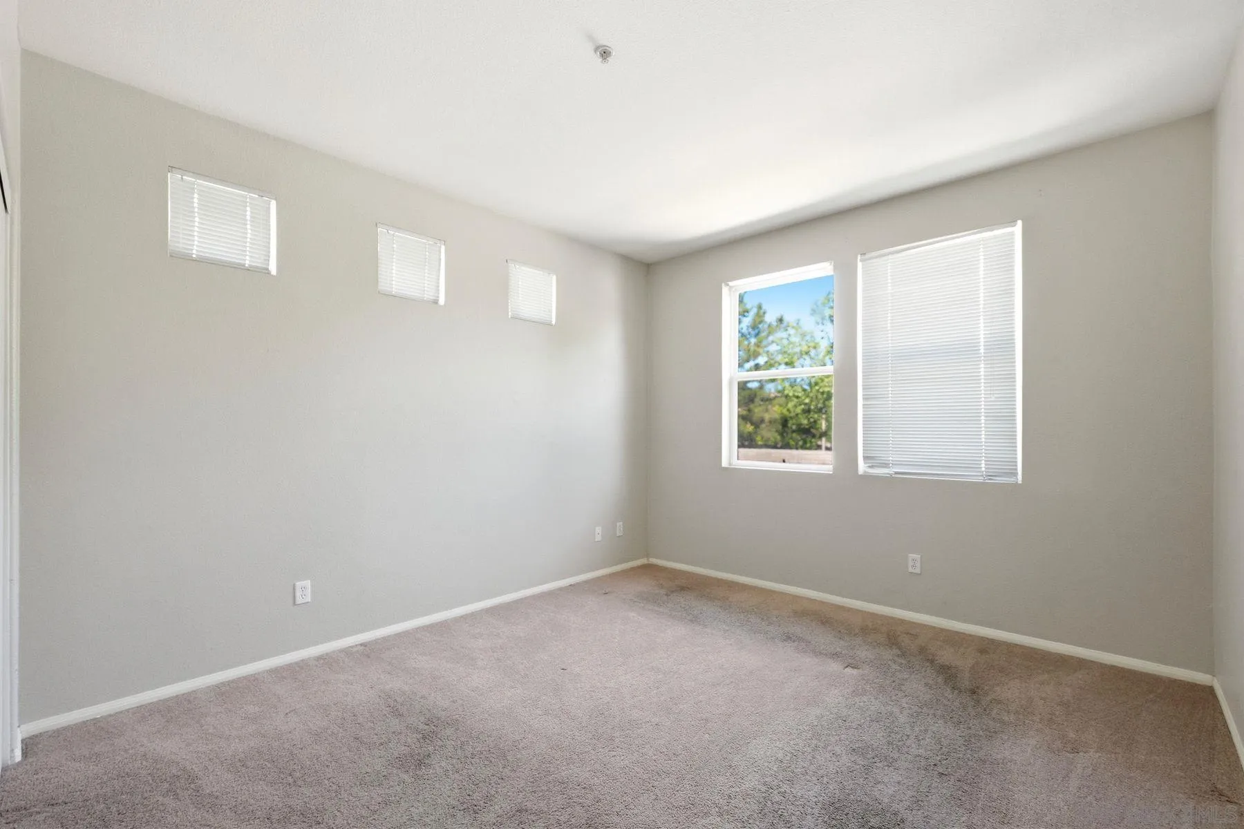31369 David Temecula, CA 92592 - Photo 24 of 32