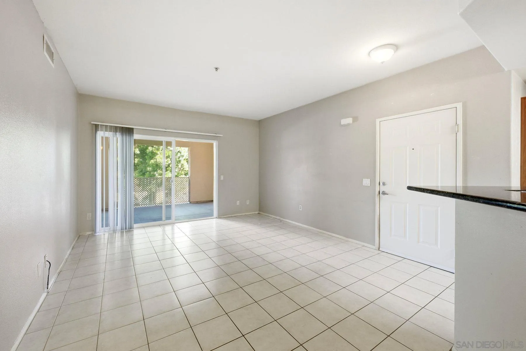 31369 David Temecula, CA 92592 - Photo 7 of 32