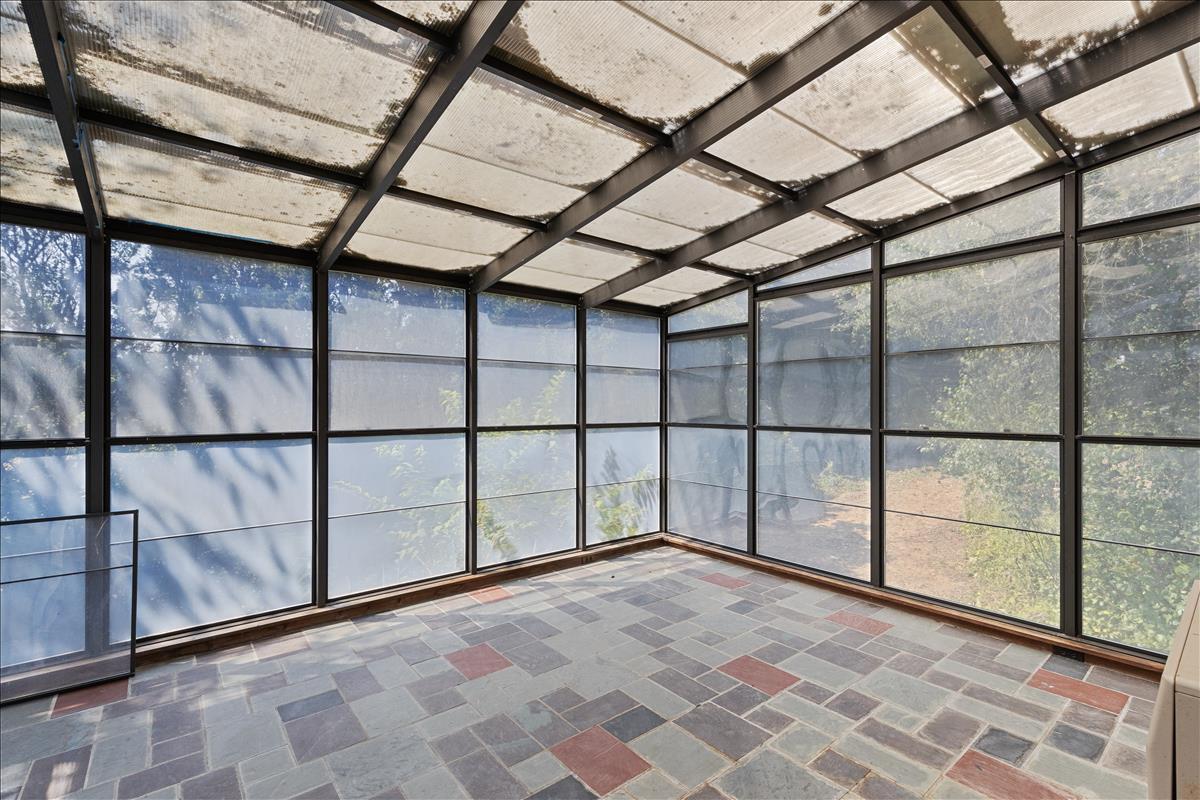 34 Scatteree Road North Chatham, MA 02650 - Photo 20 of 40 a view of a garage