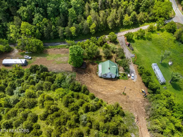 $225,000 | 111 Kyle Valley Road, Eidson, TN 37731