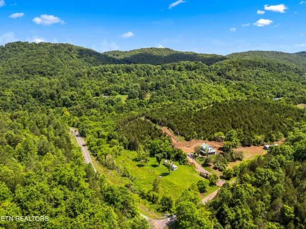 $225,000 | 111 Kyle Valley Road, Eidson, TN 37731