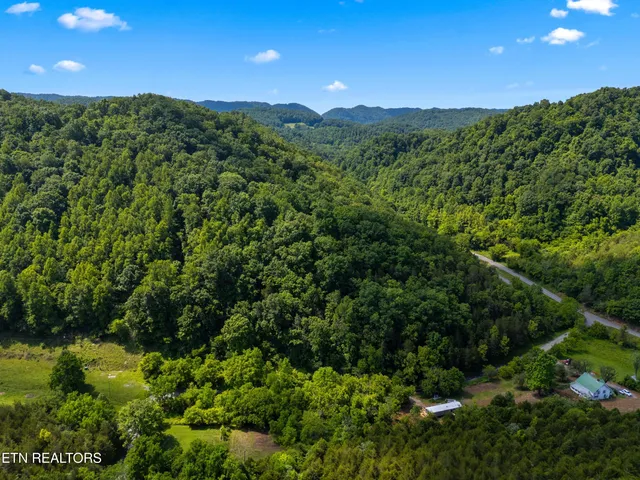 $225,000 | 111 Kyle Valley Road, Eidson, TN 37731
