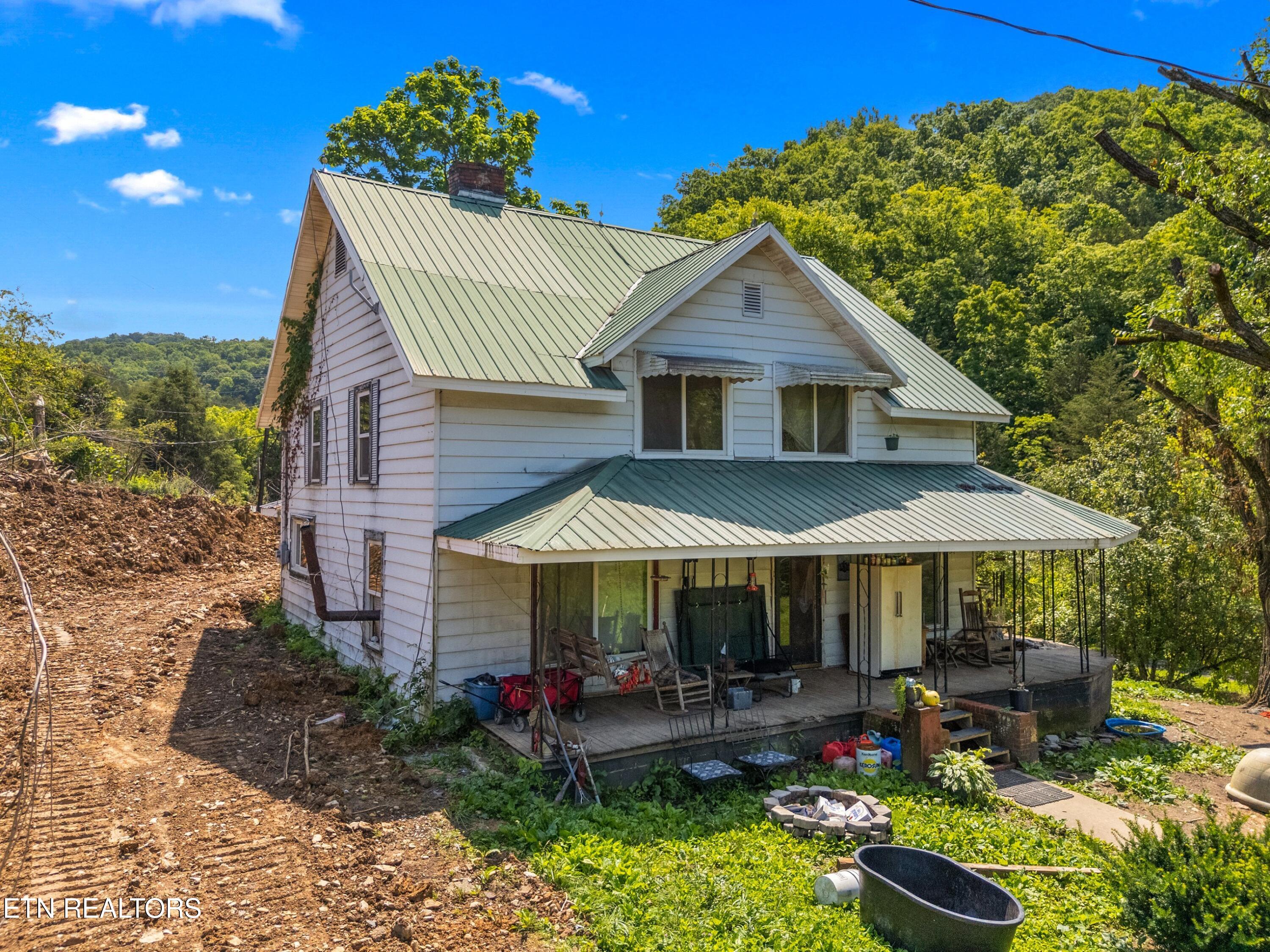 111 Kyle Valley Road Eidson, TN 37731 - Photo 9 of 36 026-111KyleValleyRoad-TN-37731-SMALL