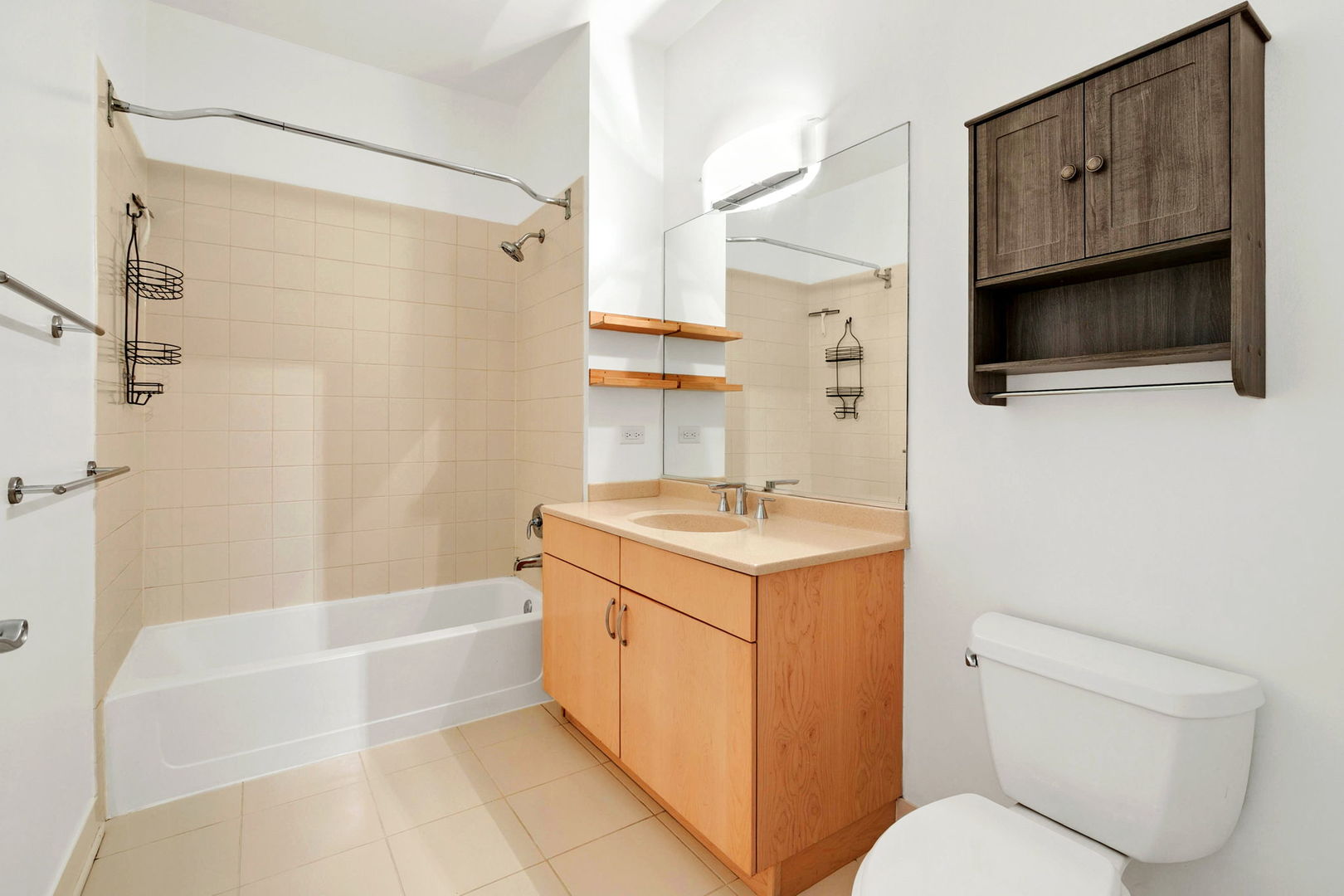 1515 South Halsted Street, Unit 204 Chicago, IL 60607 - Photo 13 of 26