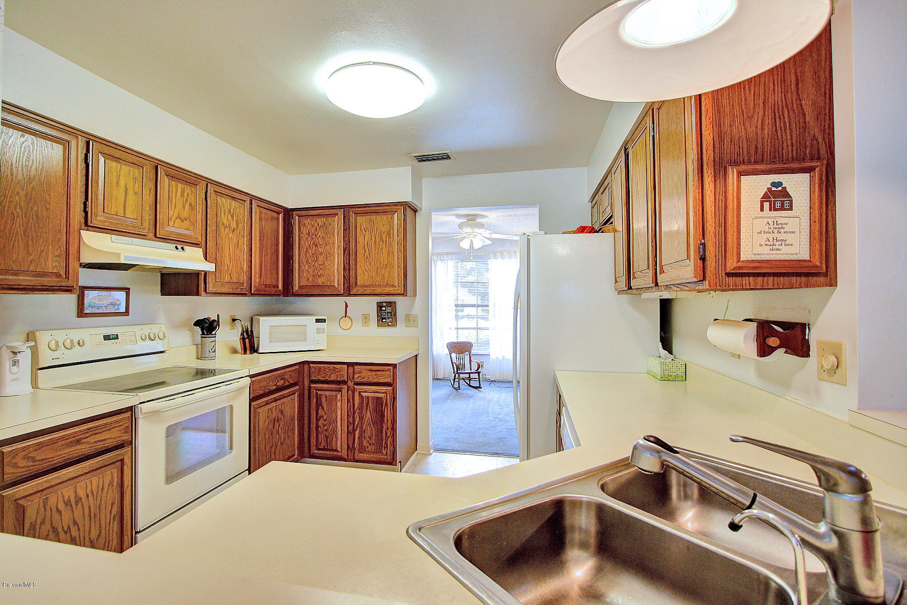 851 Gardener Road Rockledge, FL 32955 - Photo 8 of 25 Plenty of counter space