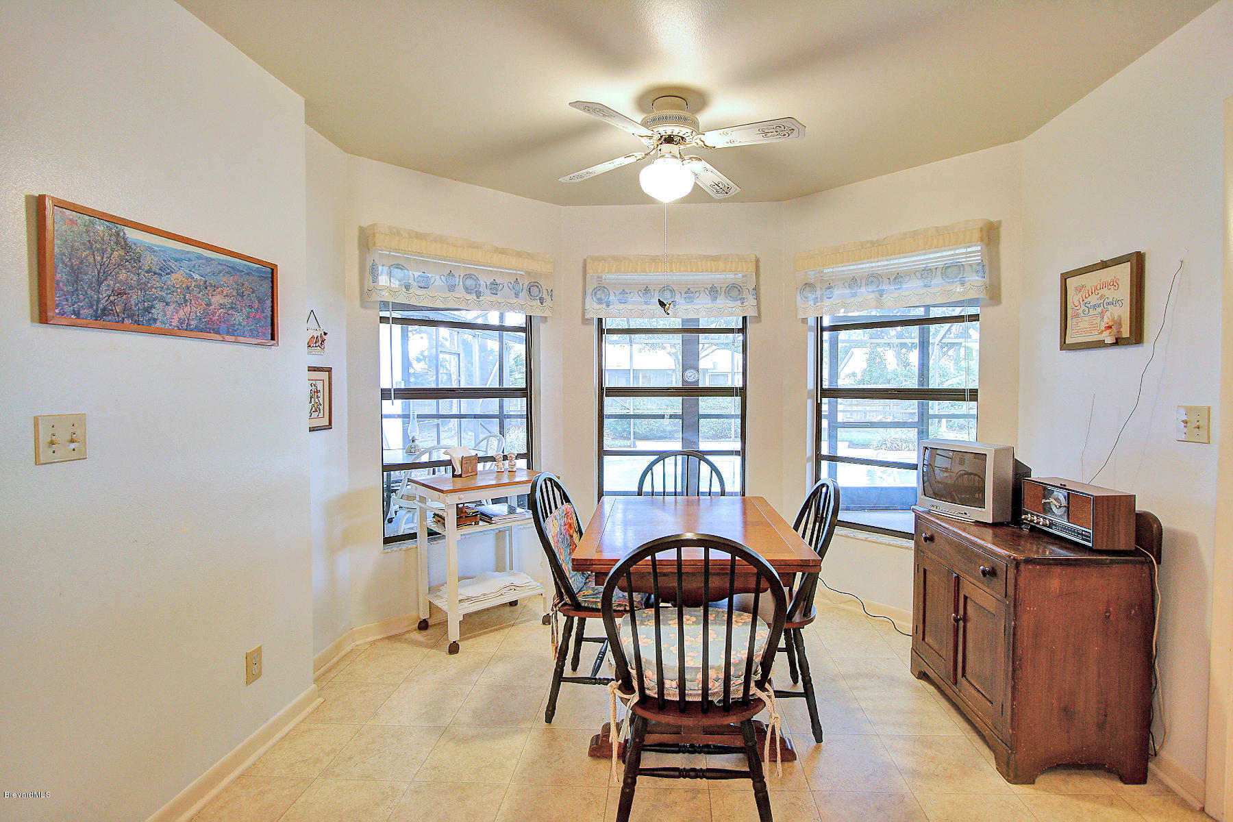 851 Gardener Road Rockledge, FL 32955 - Photo 10 of 25 Breakfast nook