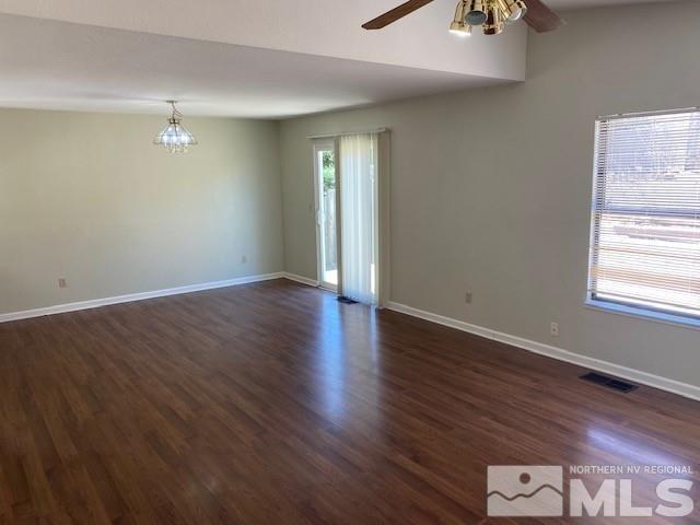 6880 Forsythia Way Reno, NV 89506 - Photo 2 of 13 Photo 2
