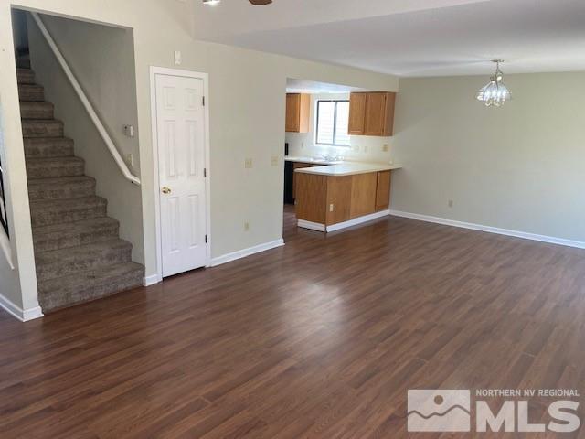 6880 Forsythia Way Reno, NV 89506 - Photo 3 of 13 Photo 3