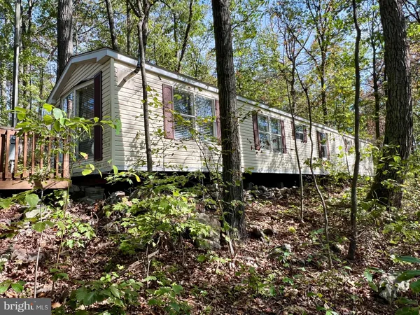 $58,000 | 407 Woodlawn Drive, Crystal Spring, PA 15536