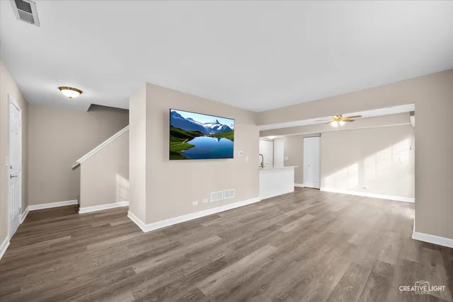 $255,000 | 1636 Linden Park Lane, Aurora, IL 60504