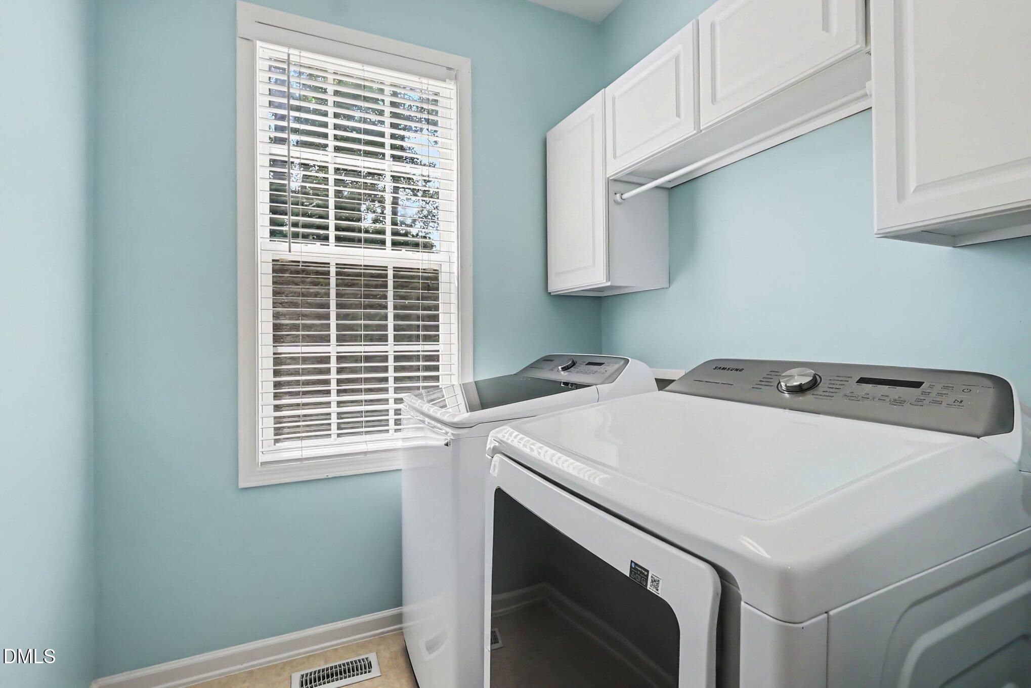 8417 Dunnington Circle Raleigh, NC 27613 - Photo 13 of 40 020_file_9105