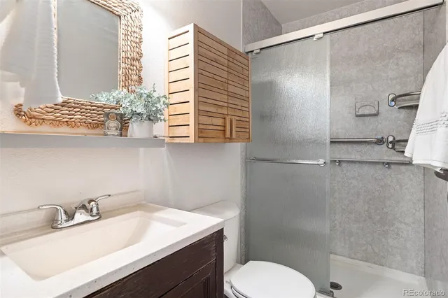 $325,000 | 860 West Moorhead Circle, Unit 2H, Boulder, CO 80305