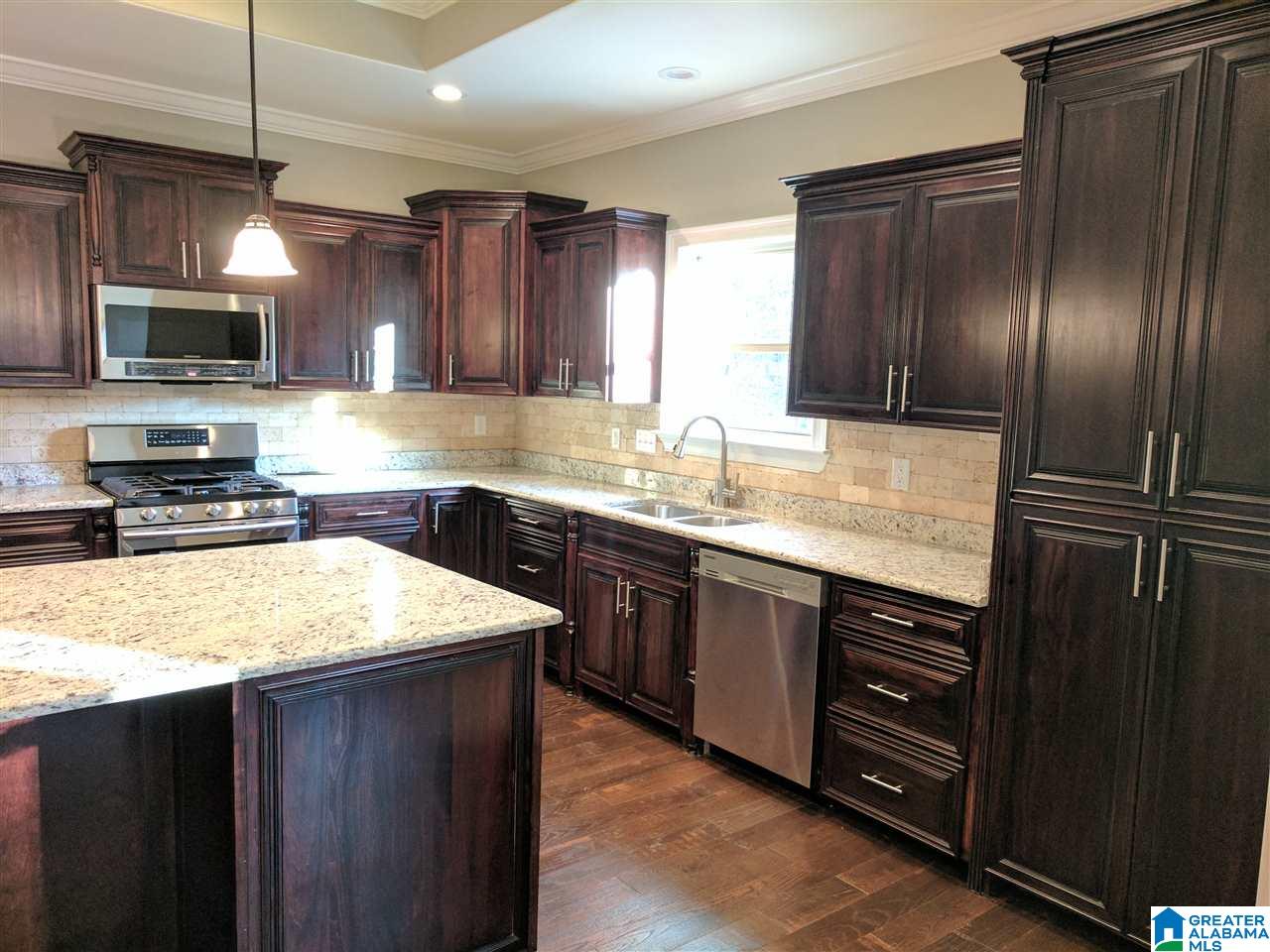131 Widgeon Drive Alabaster, AL 35007 - Photo 4 of 34