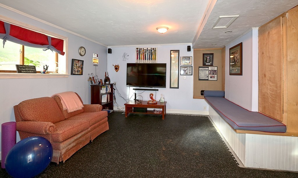 8 Amey Road Wayland, MA 01778 - Photo 24 of 30 Gallery Image 24