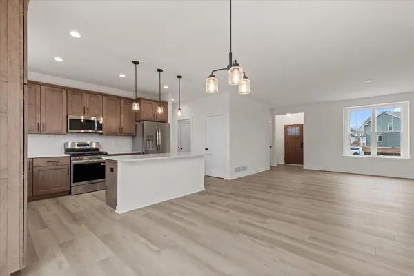 $619,900 | 590 Twin Creeks Drive, Oconomowoc, WI 53066