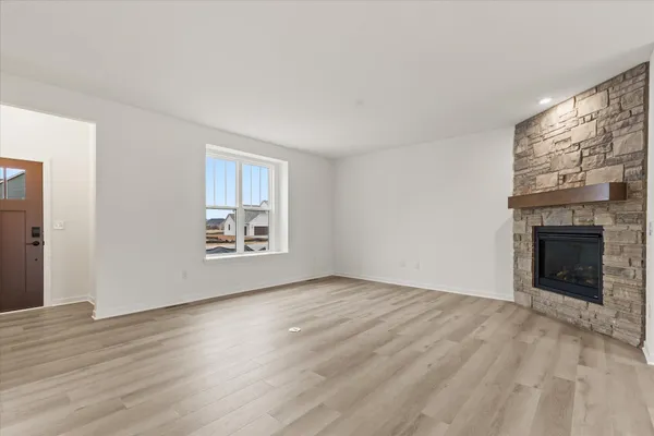 $619,900 | 590 Twin Creeks Drive, Oconomowoc, WI 53066