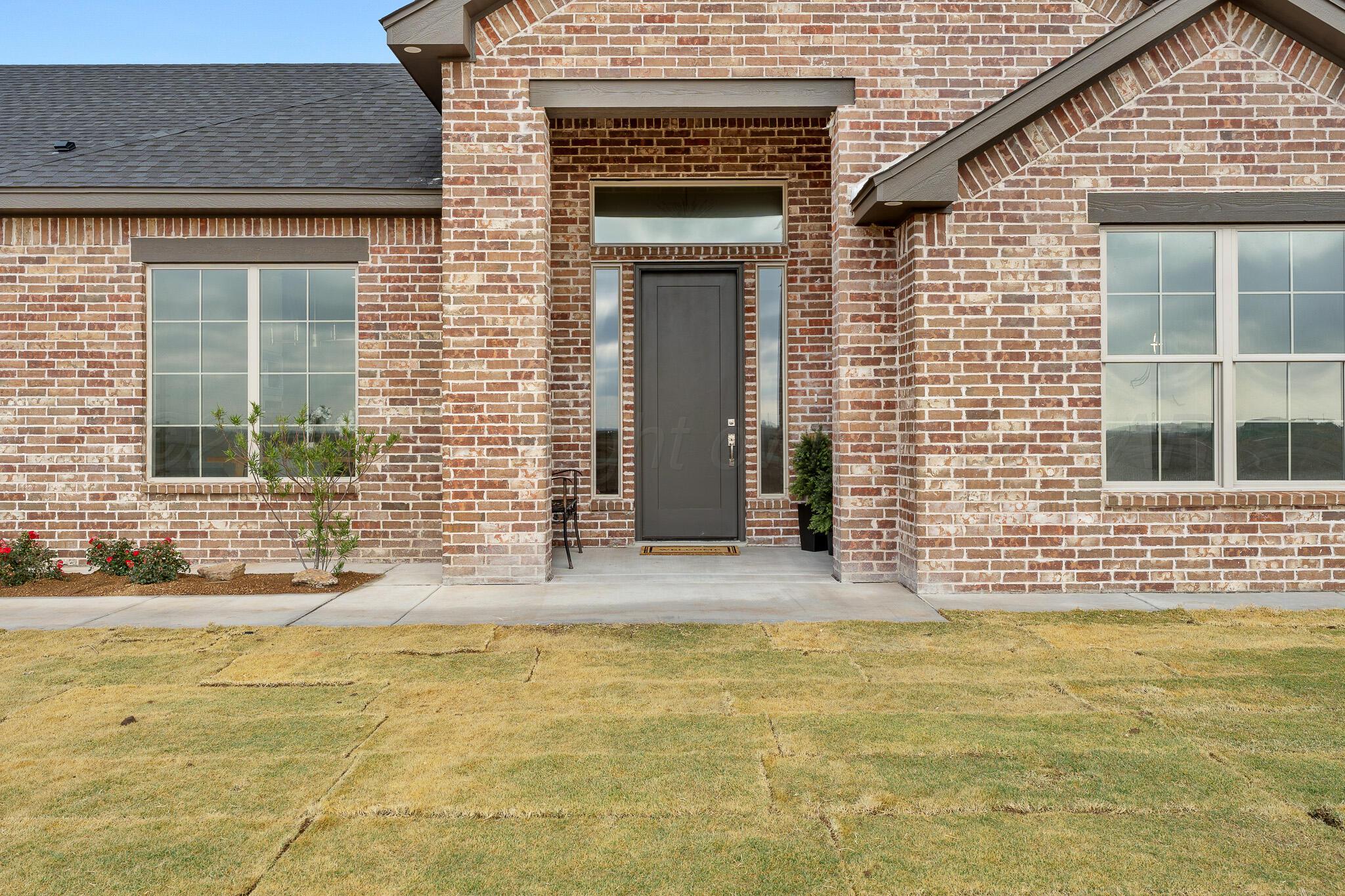 4000 Juniper Springs Road Amarillo, TX 79119 - Photo 3 of 40 a view of house with front door