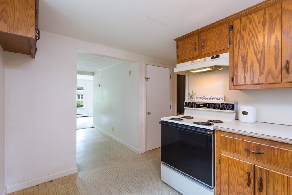 87 River Road Norfolk, MA 02056 - Photo 12 of 37 Gallery Image 12