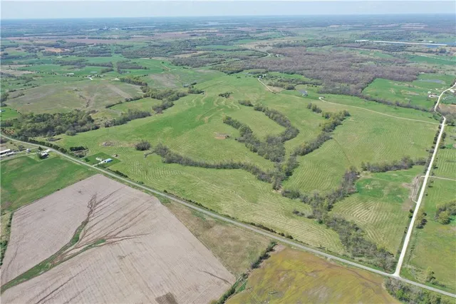 1270 Highway Other Mo 65259, Huntsville, MO 65259