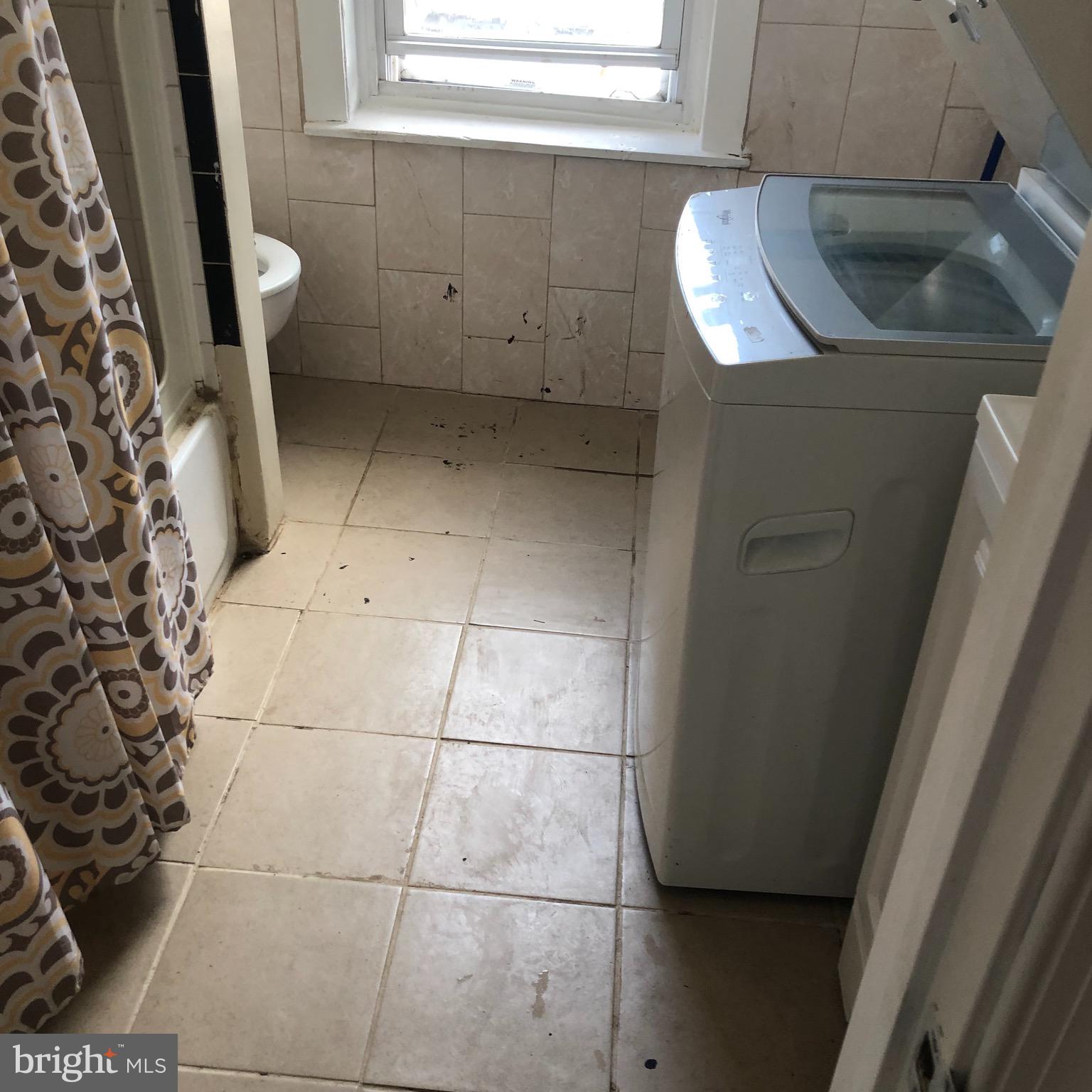 6840 Marshall Road Upper Darby, PA 19082 - Photo 3 of 7