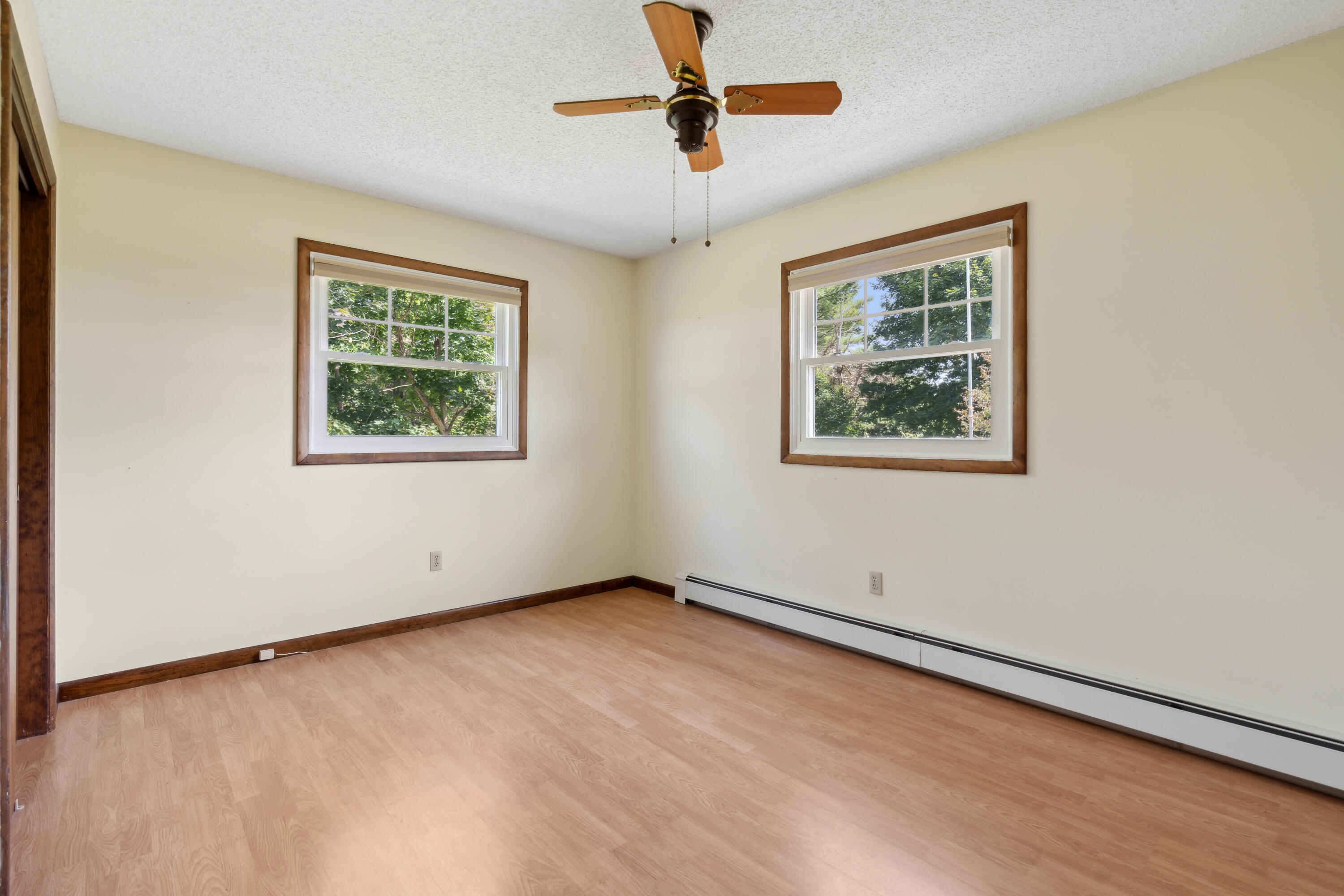 55 West Meadow Road Thomaston, ME 04861 - Photo 19 of 27 bedroom 2
