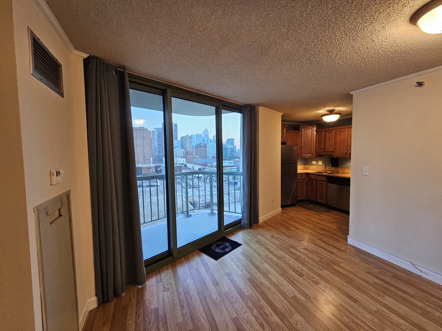 111 West Maple Street, Unit 912 Chicago, IL 60610 - Photo 6 of 14