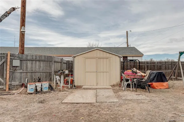 $399,900 | 313 Front Street, Roggen, CO 80652