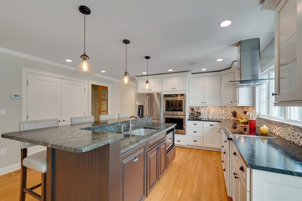 37 Spruce Road North Reading, MA 01864 - Photo 10 of 42