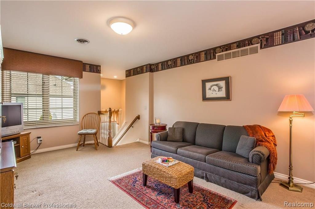 1391 Pebble Ridge Drive Rochester, MI 48307 - Photo 39 of 99