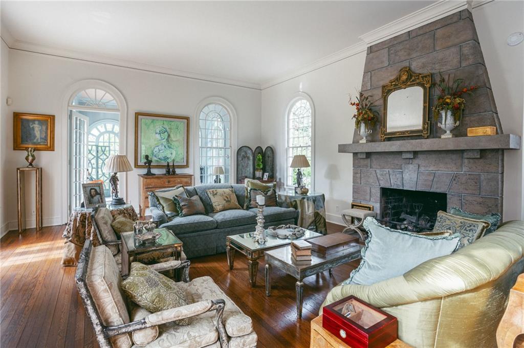 3119 Habersham Road Northwest Atlanta, GA 30305 - Photo 11 of 38