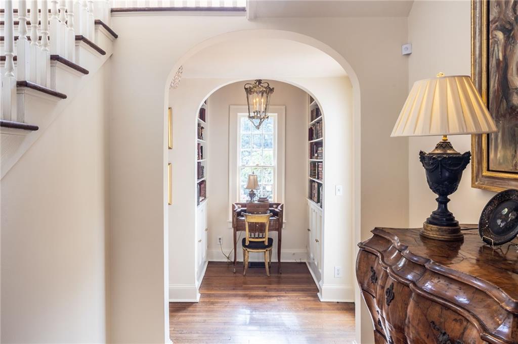 3119 Habersham Road Northwest Atlanta, GA 30305 - Photo 7 of 38