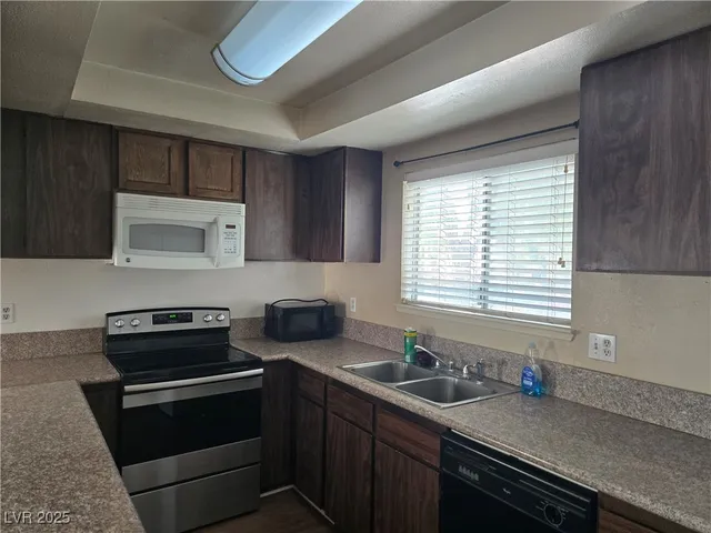 $1,400 | 4440 Rich Drive, Unit C, Las Vegas, NV 89102
