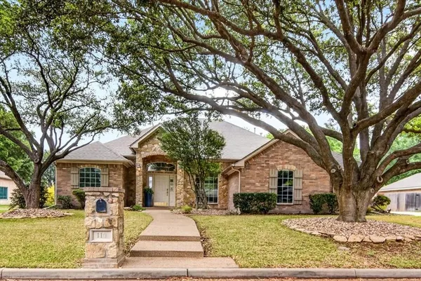 $599,900 | 110 Lariat Trail, Waco, TX 76657