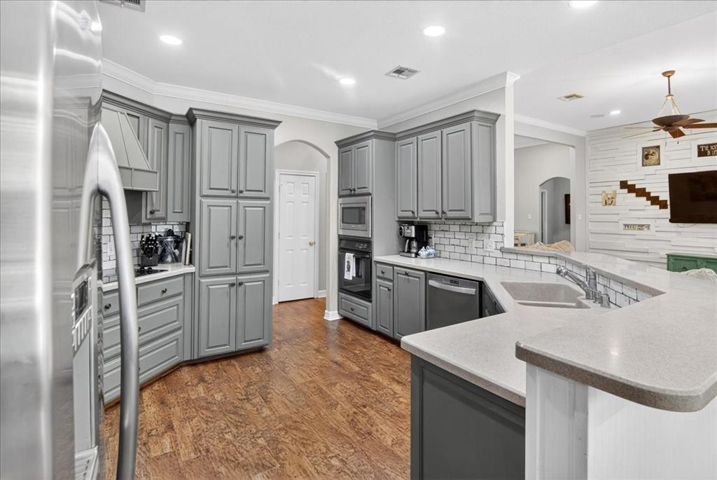 110 Lariat Trail Waco, TX 76657 - Photo 19 of 40