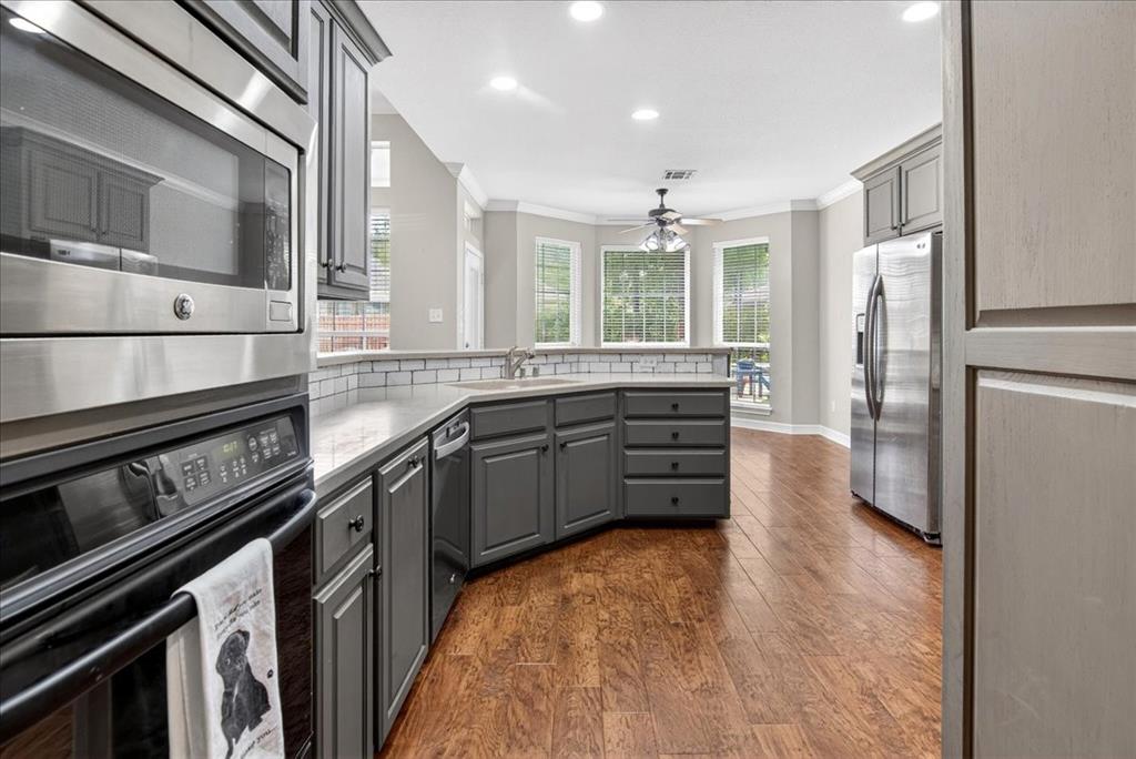 110 Lariat Trail Waco, TX 76657 - Photo 21 of 40